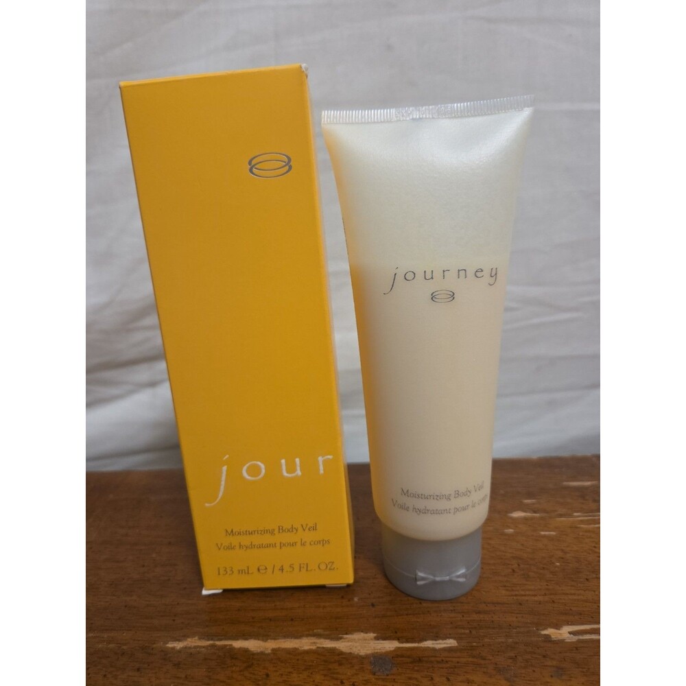 Mary Kay Jou6 Moisturizing Body Veil 4.5 Fl. Oz Size 133 mL New Old Stock